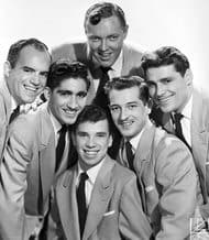 Marshall Lytle, 79, Bassist With Bill Haley, Dies